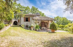 Campello sul Clitunno, Umbria 06042