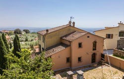 Lamporecchio, Tuscany 51035