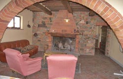 Cortona, Tuscany 52044