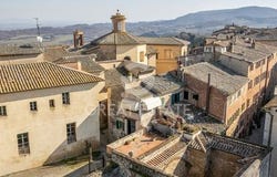 Montepulciano, Siena