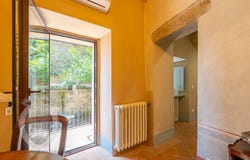Cortona, Tuscany 52044