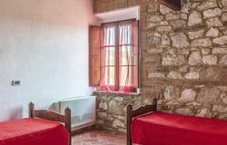 Asciano, Tuscany 53041