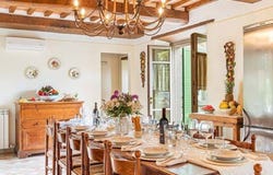 Cortona, Tuscany 52044