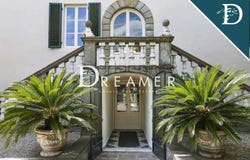 Lucca, Tuscany 55100