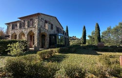 Manciano, Tuscany 58010