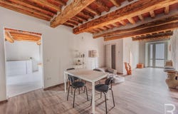 Massa e Cozzile, Tuscany 51010
