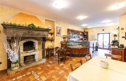 Frontone, Marche 61040