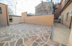 Cascina, Tuscany 56021