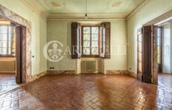 Florence, Tuscany 50139