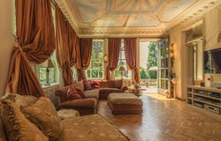 Varese, Lombardy 21100