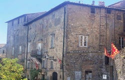 Volterra, Tuscany 56048