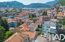 Como, Lombardy 22100
