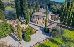 San Gimignano, Tuscany 53030