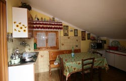 Bettolle, Tuscany 53048