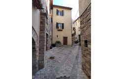 Todi, Umbria 06059
