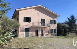 Teramo, Abruzzo 64100