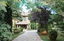 Pontedera, Tuscany 56025