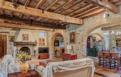 Cortona, Tuscany 52044