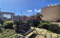 Valderice, Sicilia 081022