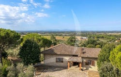 Arezzo, Tuscany 52100