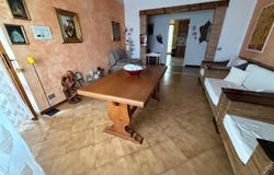 Sinalunga, Tuscany 53048