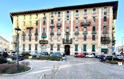 Milan, Lombardy 20121