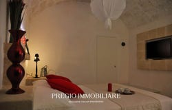 Monopoli, Apulia 70043