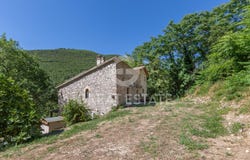 Arrone, Umbria 05031
