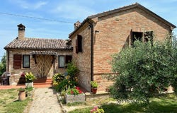 Cartoceto, Marche 61030