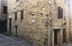 Bettona, Umbria 06084