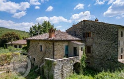 Cortona, Tuscany 52044