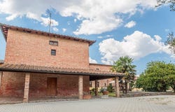 Cortona, Tuscany 52044