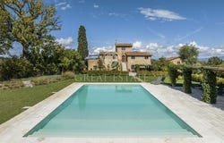 Montepulciano, Siena