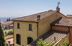 Lamporecchio, Tuscany 51035