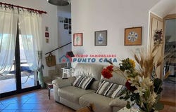 Valderice, Sicilia 081022