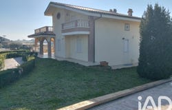 Città Sant'Angelo, Abruzzo 65013