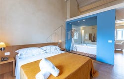 Staffolo, Marche 60039