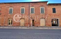 Montepulciano Stazione, Tuscany 53045