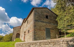 Serrapetrona, Marche 62020