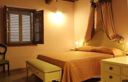 Cortona, Tuscany 52044
