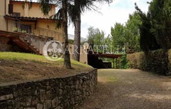 Cetona, Tuscany 53040