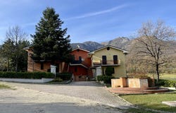 Sarnano, Marche 62028