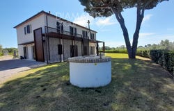 Cecina, Tuscany 57023