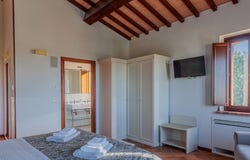 Chiusi, Tuscany 53043