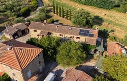 Cortona, Tuscany 52044