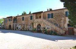 Montalcino, Tuscany 53024