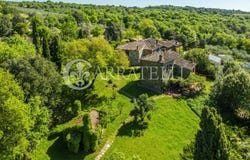 Sinalunga, Tuscany 53048
