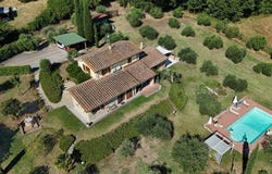 Cortona, Tuscany 52044