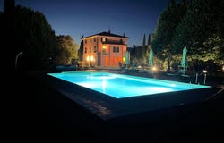 Pontedera, Tuscany 56025