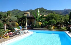 Montignoso, Tuscany 54038